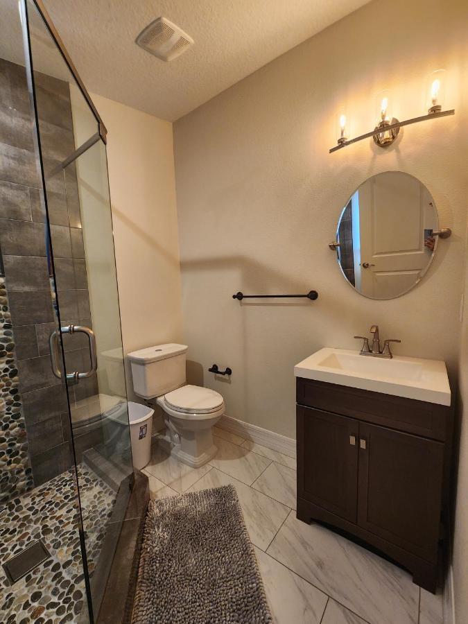 The Villa Orlando@College Park. Sleeps16 Экстерьер фото